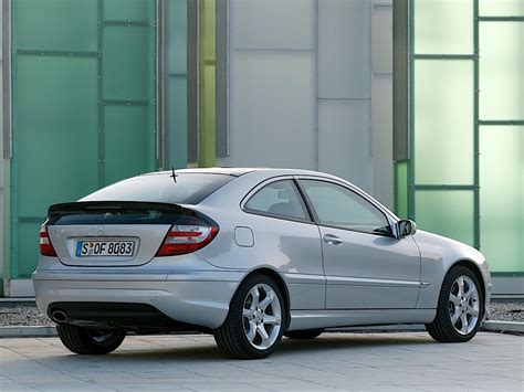 Mercedes-Benz Classe C Coupé W203