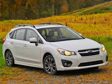 Subaru Impreza SW Navi in curva
