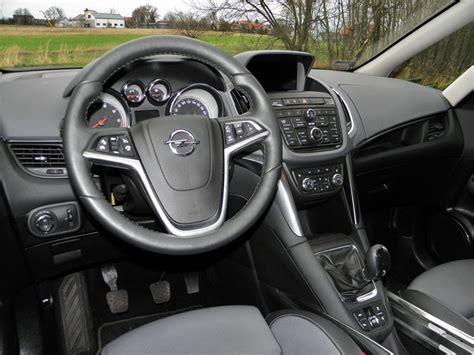 Interni Opel Zafira Cosmo