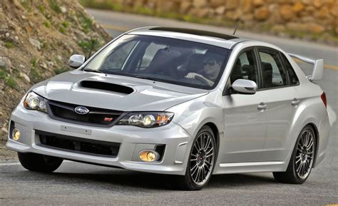 Subaru Impreza WRX STI berlina 2011 frontale