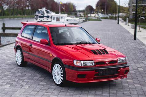 Vano motore Nissan Sunny GTi-R