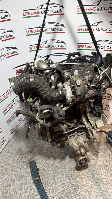 Componenti motore 2.0 dCi Nissan