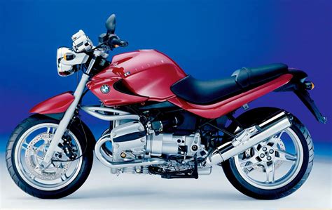 BMW R 1150 R con coperture iniettori installate