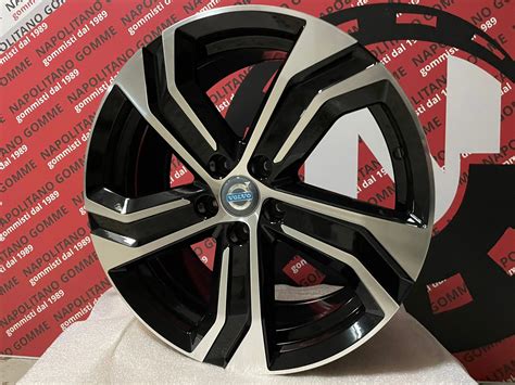 Cerchi Volvo 19 pollici Diamond Cut su D3 Momentum