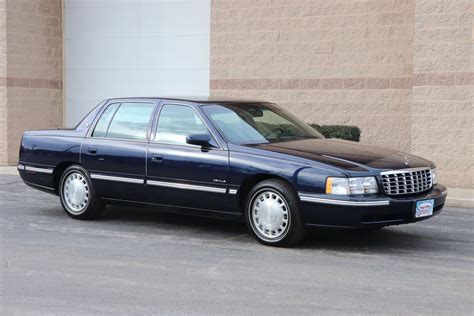 Cadillac DeVille 1997