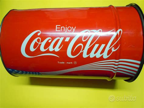 Contenitore in latta Coca-Cola vintage