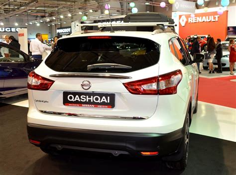 Nissan Qashqai dati tecnici infografica