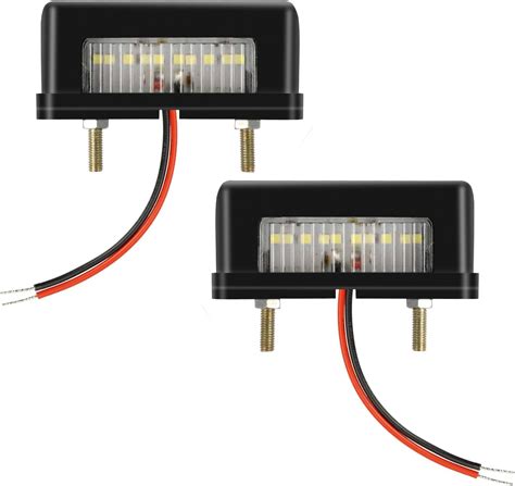 Componenti di un kit LED per luce targa