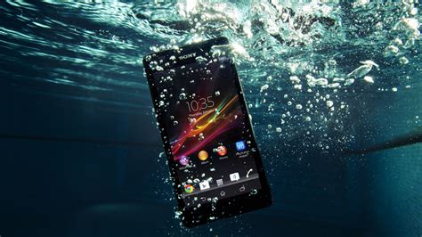 Smartphone caduto in acqua