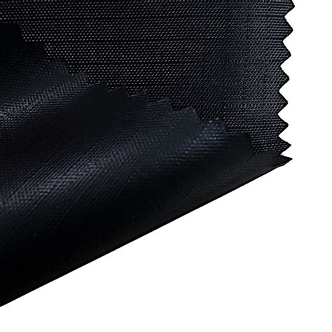 Dettaglio dei materiali: cerniere con elastomeri e tessuto resistente alle intemperie