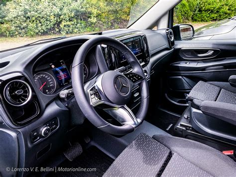 Interni Mercedes Vito