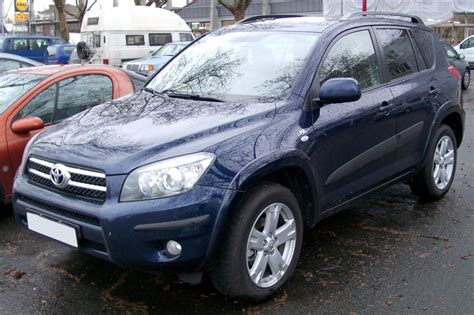 Toyota RAV4 III