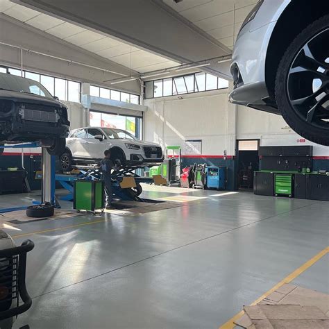 manutenzione alzacristalli auto