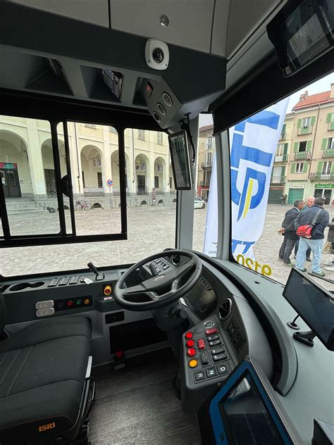 Interno di un autobus Volvo Holiday reale