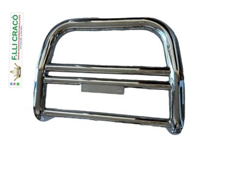 Schema di un bull bar omologato con indicazione dei punti di fissaggio