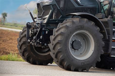 Tecnologie avanzate nei pneumatici agricoli