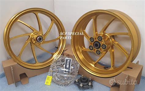 Comparazione tra cerchi Aprilia di diversi modelli