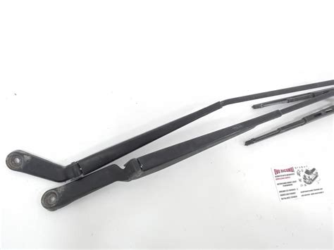 Differenze tra bracci tergicristallo