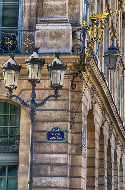 il poeta flâneur tra le strade di Parigi