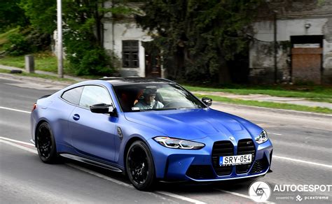BMW M4 Coupé in azione su pista