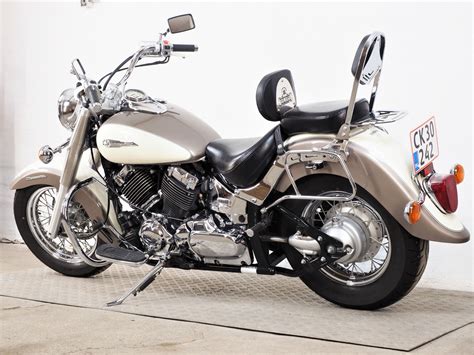 Manuale tecnico Yamaha Dragstar 650 con quantità liquidi
