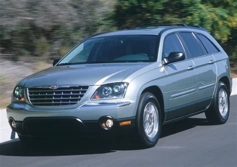 Interni Chrysler Pacifica 2005 con navigatore