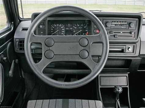 Interni dettagliati Golf GTI 1983