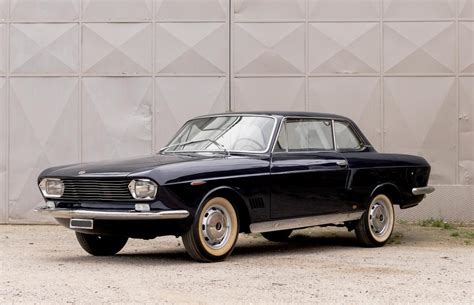 Dettaglio del design Ghia della Fiat 2300 S Coupé Speciale