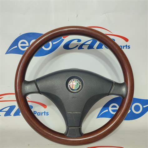 Volante Alfa 156 con inserti in radica