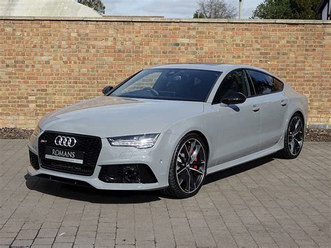 Audi A7 Grigio Nardo di profilo