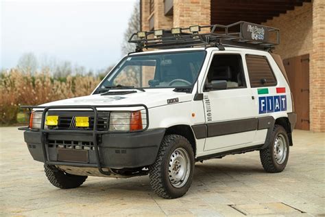 Fiat Panda 4x4 durante un raid africano