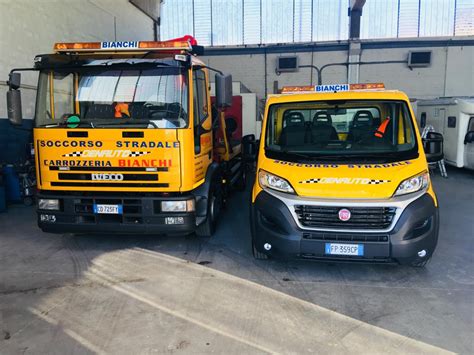 Automezzo per il soccorso stradale in azione