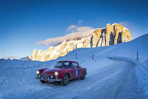 Porsche d'epoca durante la Winter Marathon