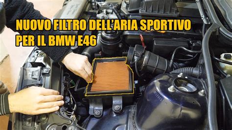 Motore di una BMW E46 318i con il filtro dell'aria in evidenza
