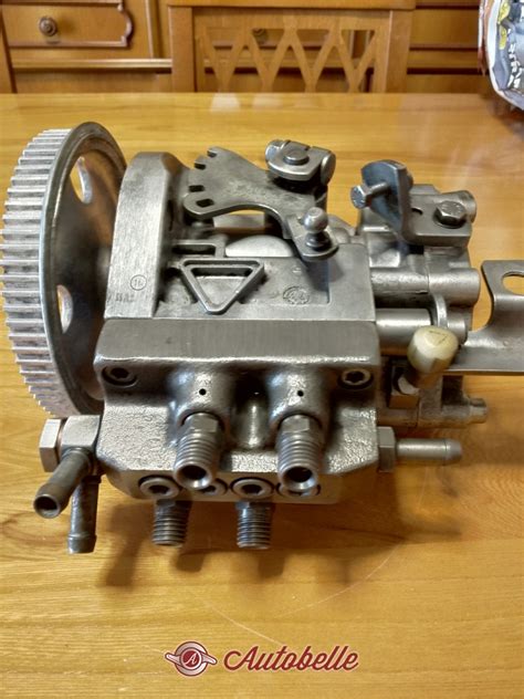 Particolare pompa iniezione meccanica Kugelfischer