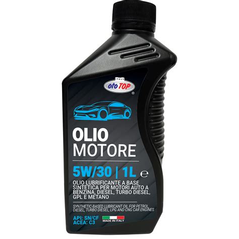 Olio motore 5w30 in un contenitore