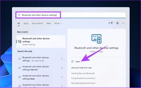 Schermata impostazioni Bluetooth con dispositivi accoppiati