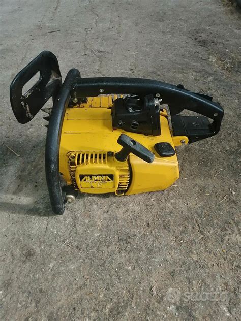 Motosega Alpina A40 in uso