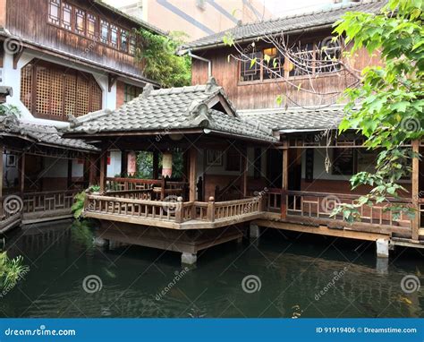 Traditional teahouse in Pengzhen
