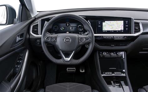 Interni Opel Grandland X 120 Anniversary
