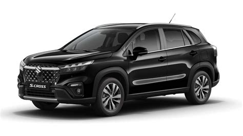 Suzuki S-Cross in un ambiente naturale