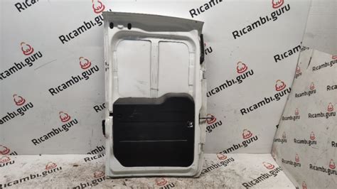 Interno portellone Fiat Doblò smontato