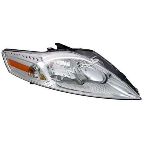 Ford Mondeo MK4 con fari a LED