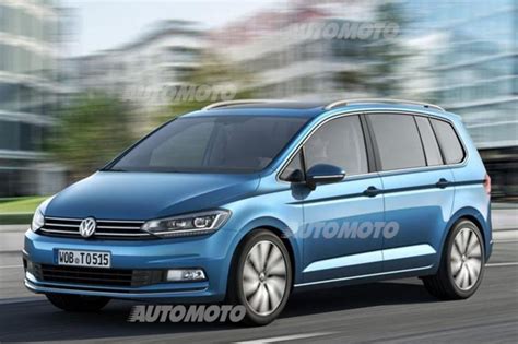 Volkswagen Touran sette posti interni flessibili