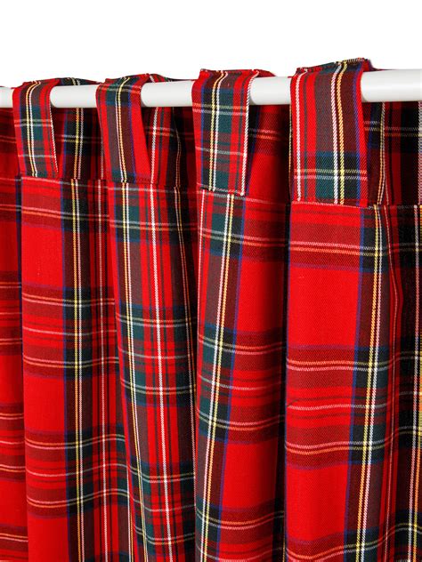 Interni auto con dettagli in tartan