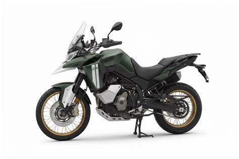 Motocicletta Benelli in esposizione
