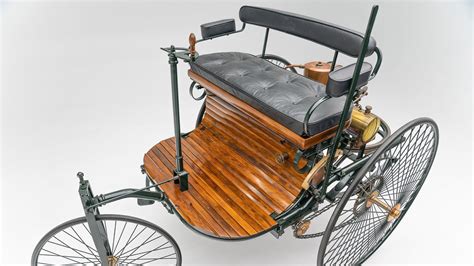 Karl Benz e la sua Patent Motorwagen