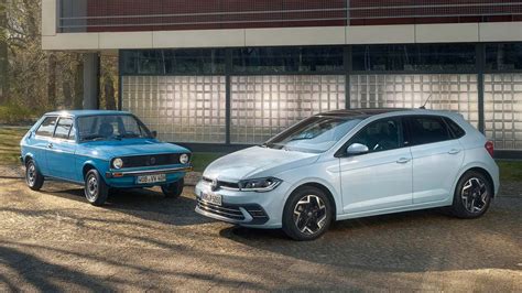 Volkswagen Polo in un concessionario