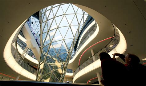 Vista del Centro sviluppo del prodotto progettato da Massimiliano Fuksas