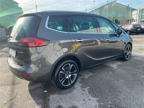 Grafico comparativo consumi metano vs benzina Opel Zafira Tourer